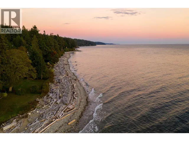 Lot 3 LOWER ROAD, Roberts Creek, British Columbia V0N2W4