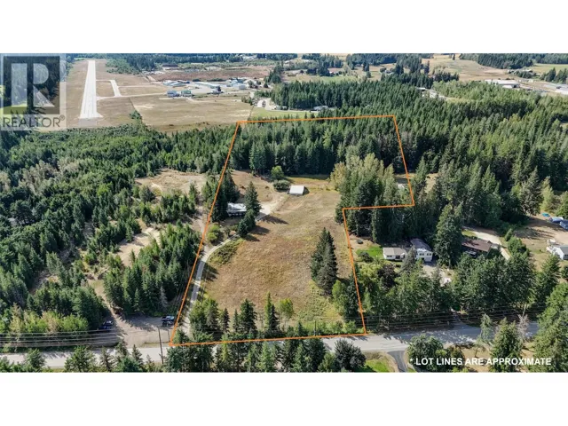 4270 10 Avenue, Salmon Arm, British Columbia V1E1W7