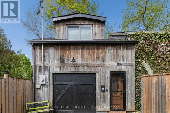 24 DAVIDSON STREET, Cambridge, Ontario N1S2T9
