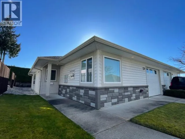 24-4415 MANSON AVE, Powell River, British Columbia V8A0A5