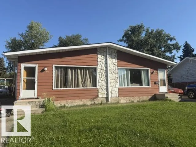 5116 & 5114 57 AV, Leduc, Alberta T9E5S2