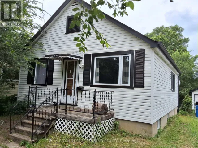 1190 HURON STREET, London East (East A), Ontario N5Y4K8