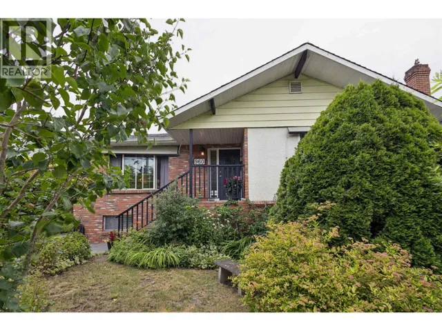 960 CLIFF AVENUE, Burnaby, British Columbia V5A2J5
