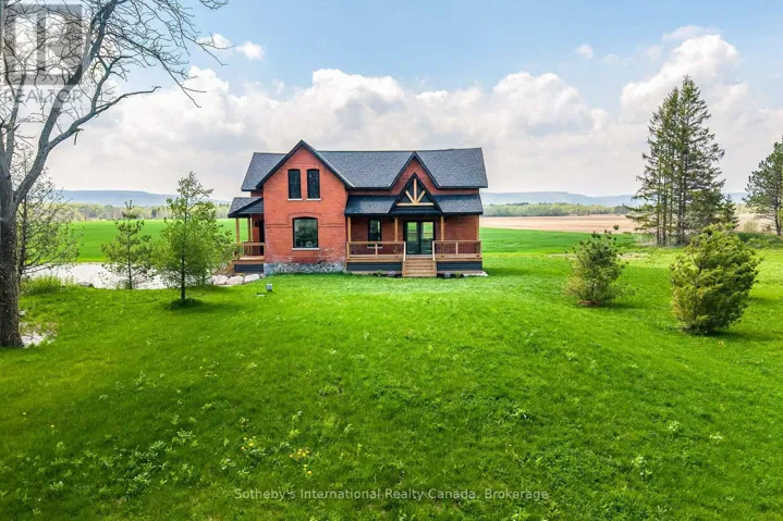 1952 NOTTAWASAGA N, Clearview, Ontario L0M1S0