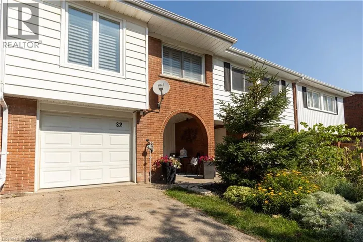 82 OVERLEA Drive, Kitchener, Ontario N2M1T1