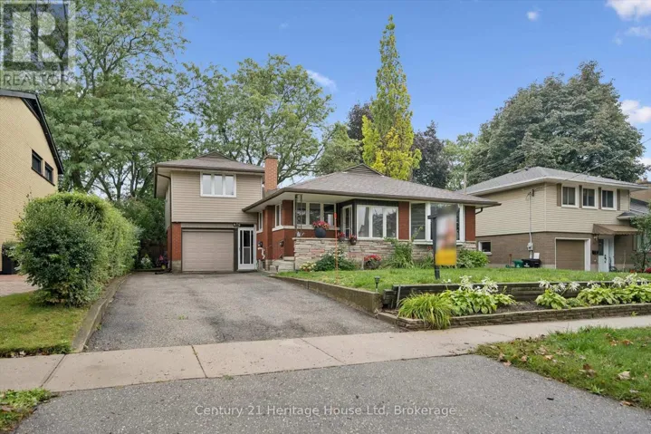146 CORNELL AVENUE, Kitchener, Ontario N2G3E6