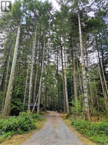 323 Davis Rd, Gabriola Island, British Columbia V0R1X1