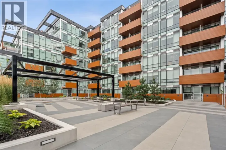 502, 110 18A Street NW, Calgary, Alberta T2N5G5