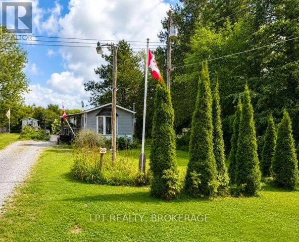 23 - 227 BIG HILL ROAD, Leeds and the Thousand Islands, Ontario K0H2N0