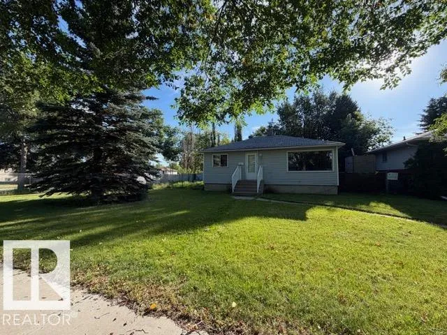 12245 81 ST NW NW, Edmonton, Alberta T5B2T2
