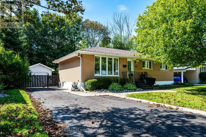 447 MCEWEN DRIVE, Kingston (City SouthWest), Ontario K7M3W6