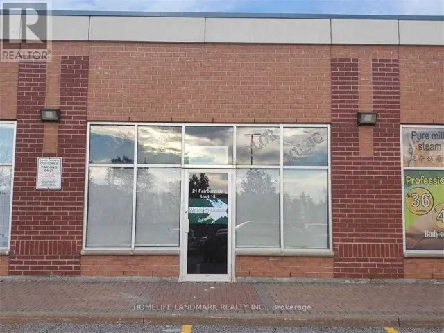 18 - 21 FAIRBURN DRIVE, Markham (Buttonville), Ontario L6G0A5