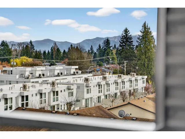 504 2555 WARE STREET, Abbotsford, British Columbia V2S0J4