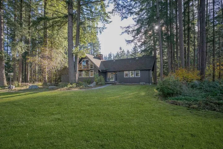 20264 27 AVENUE, Langley, British Columbia V2Z1X3