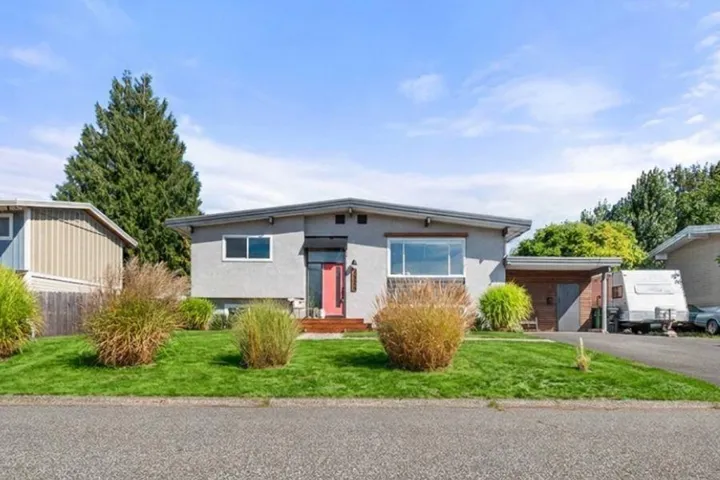 10336 GRANT STREET, Fairfield Island, Chilliwack, British Columbia V2P5X3
