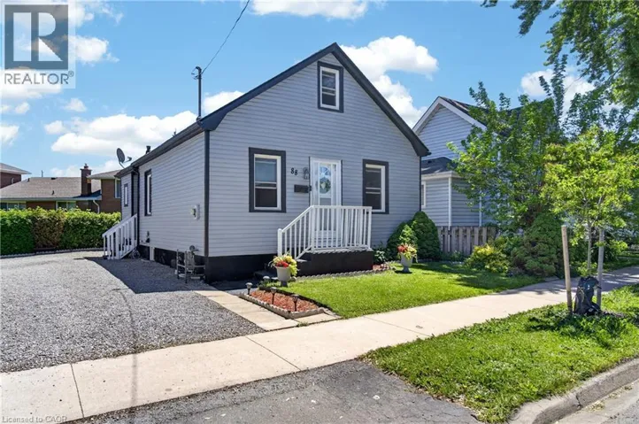 88 PAGE Street, St. Catharines, Ontario L2R4A9