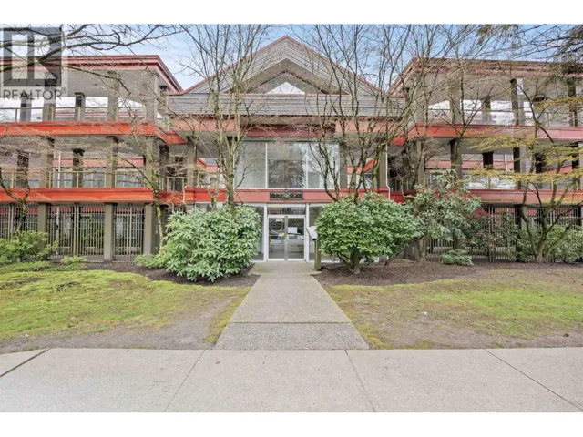 207 4951 SANDERS STREET, Burnaby, British Columbia V5H1S8