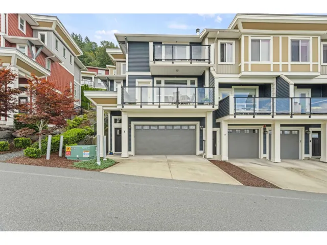 8 6026 LINDEMAN STREET, Promontory, Chilliwack, British Columbia V2R0W1