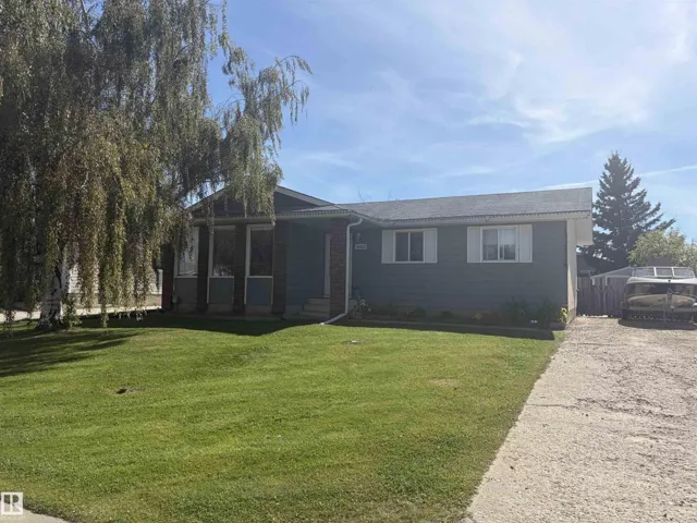 10623 107 St, Westlock, Alberta T7P1E3