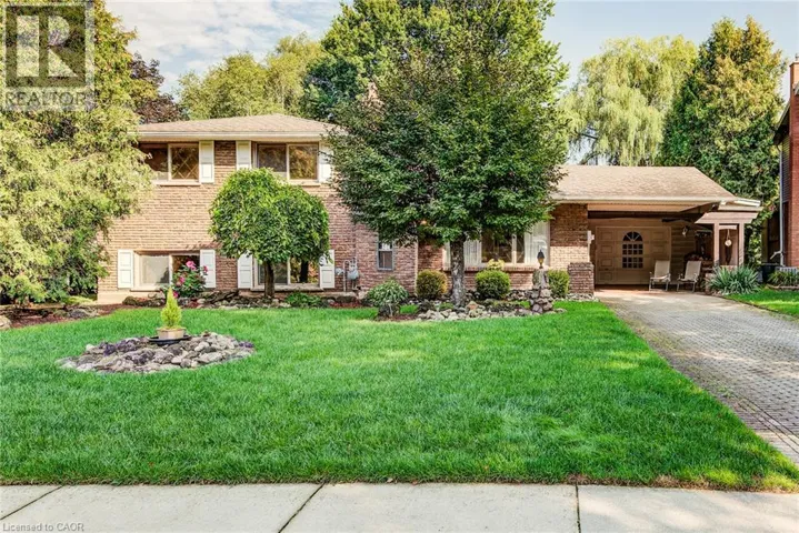 113 MACGREGOR Crescent, Waterloo, Ontario N2J3X1