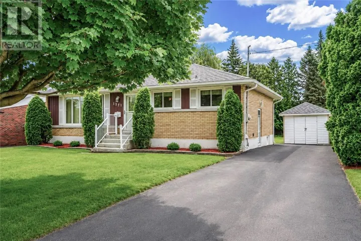 1271 Woodbine Avenue, Sudbury, Ontario P3A2M2
