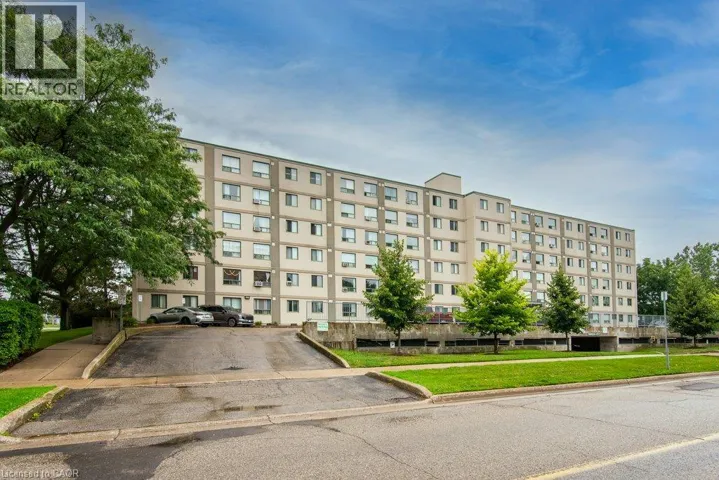 18 HOLBORN Court Unit# 409, Kitchener, Ontario N2A4A1