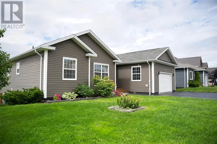17 Hann Crescent, Corner Brook, Newfoundland & Labrador A2H7K2