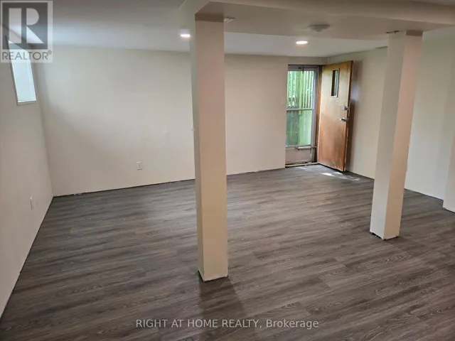 BASEMENT - 109 FURNIVAL ROAD S, Toronto (O'Connor-Parkview), Ontario M4B1W6
