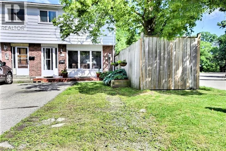 541 PARKVIEW Crescent, Cambridge, Ontario N3H4Z9