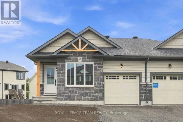 52 WHITCOMB CRESCENT, Smiths Falls, Ontario K7A0C2