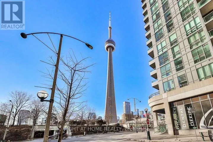 305 - 19 GRAND TRUNK CRESCENT, Toronto (Waterfront Communities), Ontario M5J3A3