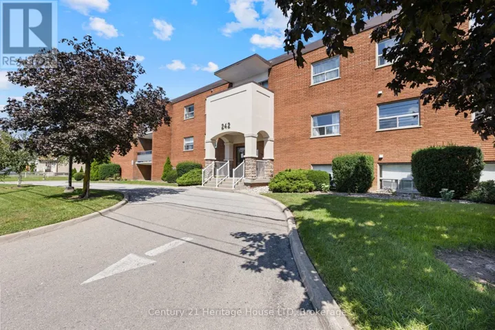 242 OAKDALE AVENUE, St. Catharines (Oakdale), Ontario L2P3K5