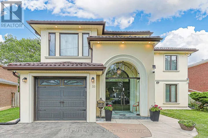 33 DEERFORD ROAD, Toronto (Don Valley Village), Ontario M2J3H9
