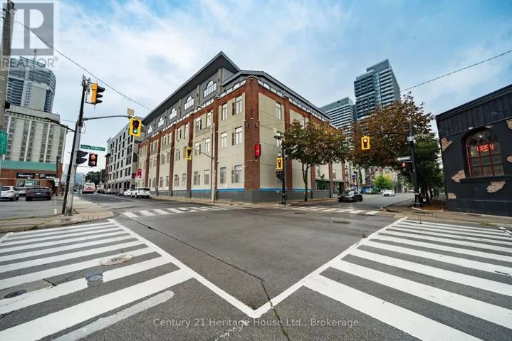314 - 80 KING WILLIAM STREET, Hamilton (Beasley), Ontario L8R0A1