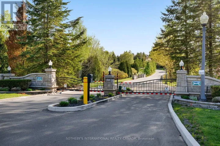 463 CROSSING BRIDGE PLACE, Aurora (Aurora Estates), Ontario L4G7N1