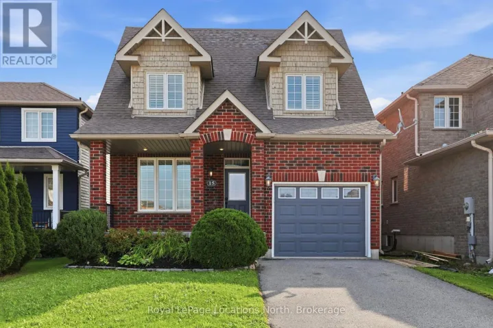 15 CLARK STREET, Collingwood, Ontario L9Y0H9