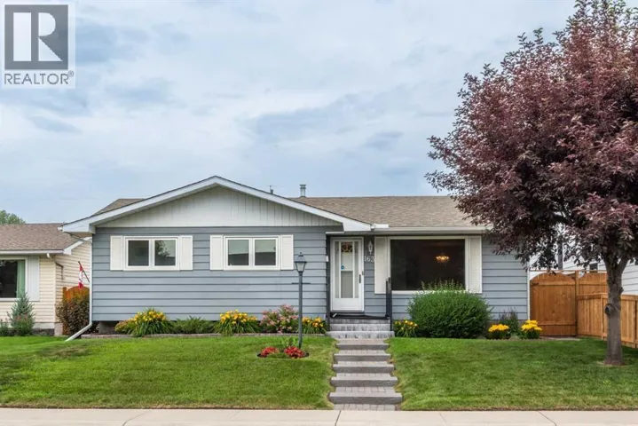 163 Lake Sylvan Close SE, Calgary, Alberta T3J3E5
