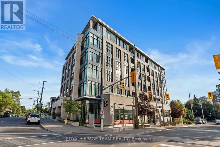 304 - 10 ROSEMOUNT AVENUE, Ottawa, Ontario K1Y2Z3