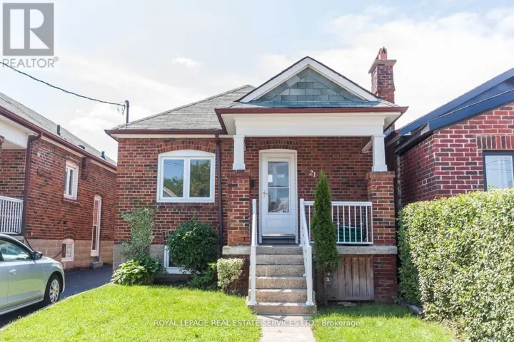 21 BELGRAVIA AVENUE, Toronto (Briar Hill-Belgravia), Ontario M6E2M4