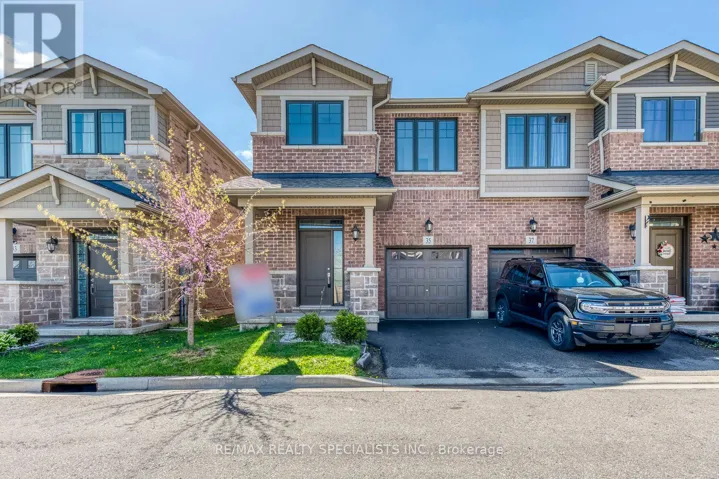35 PELICAN LANE, Hamilton (Vincent), Ontario L8K0A4