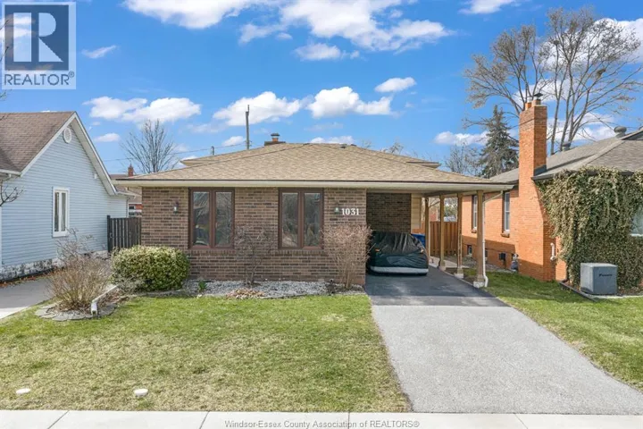 1031 EASTLAWN, Windsor, Ontario N8S3H8