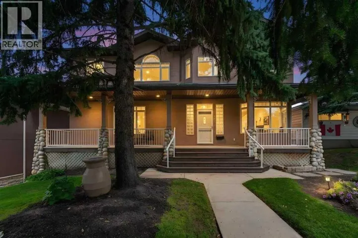 15 Rosery Drive NW, Calgary, Alberta T2K1L4