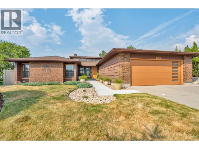 162 Westview Place, Penticton, British Columbia V2A7W2