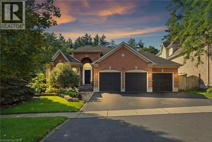 51 AUTUMN RIDGE Trail, Kitchener, Ontario N2P2J6