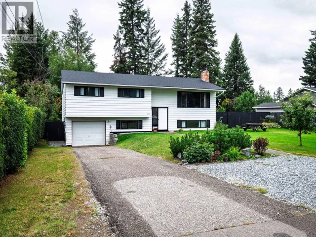 2177 SUSSEX LANE, Prince George, British Columbia V2K3J1