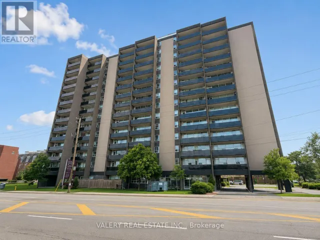 903 - 890 JANE STREET, Toronto (Rockcliffe-Smythe), Ontario M6N4C3