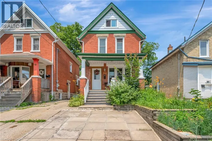 42 SHANLEY Street, Kitchener, Ontario N2H5N0