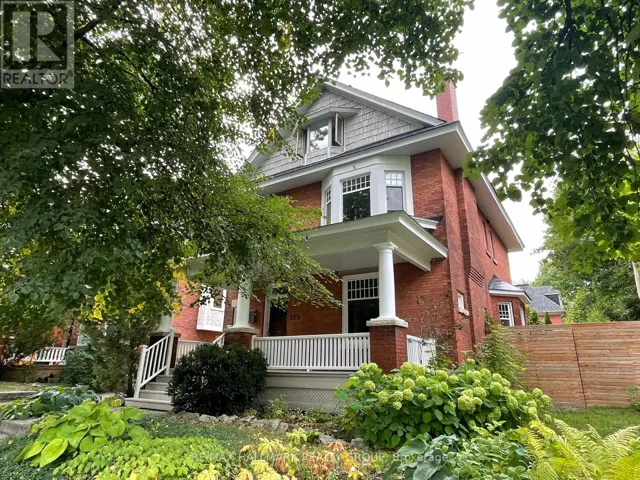 195 GLEBE AVENUE, Ottawa, Ontario K1S2C6
