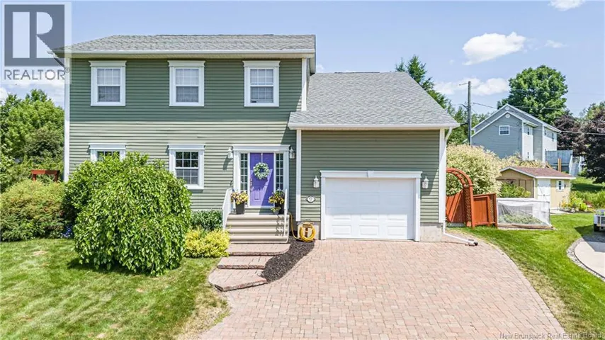 9 Jennie Court, Fredericton, New Brunswick E3B9X9
