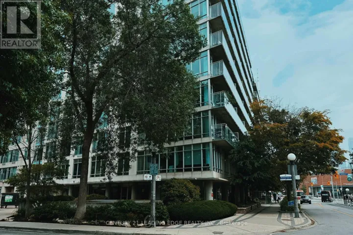 1821 - 650 QUEENS QUAY W, Toronto (Niagara), Ontario M5V3N2
